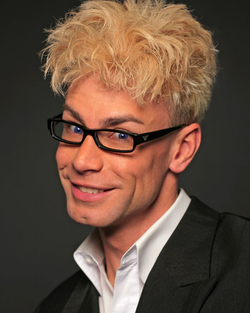 Murry Sawchuck, magician and illusionist